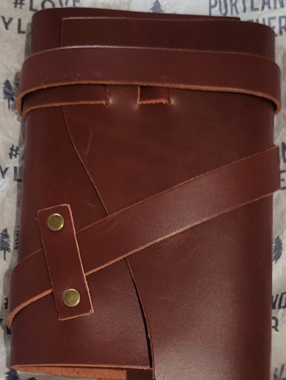 Portland Leather Goods Madrone Small Wrap Journal w/insert.